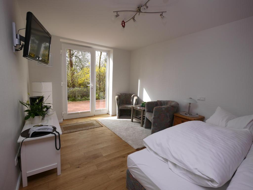 Gasthof Oldenwoehrden Room photo